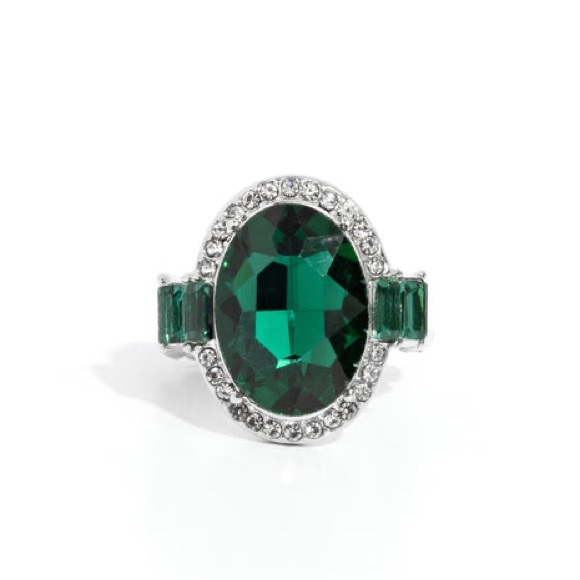 NWT Elegant Silver/Green Ring & Bracelet Set(Last One) - Picture 6 of 6